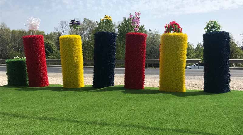 Garden Decoration with Grass Fence