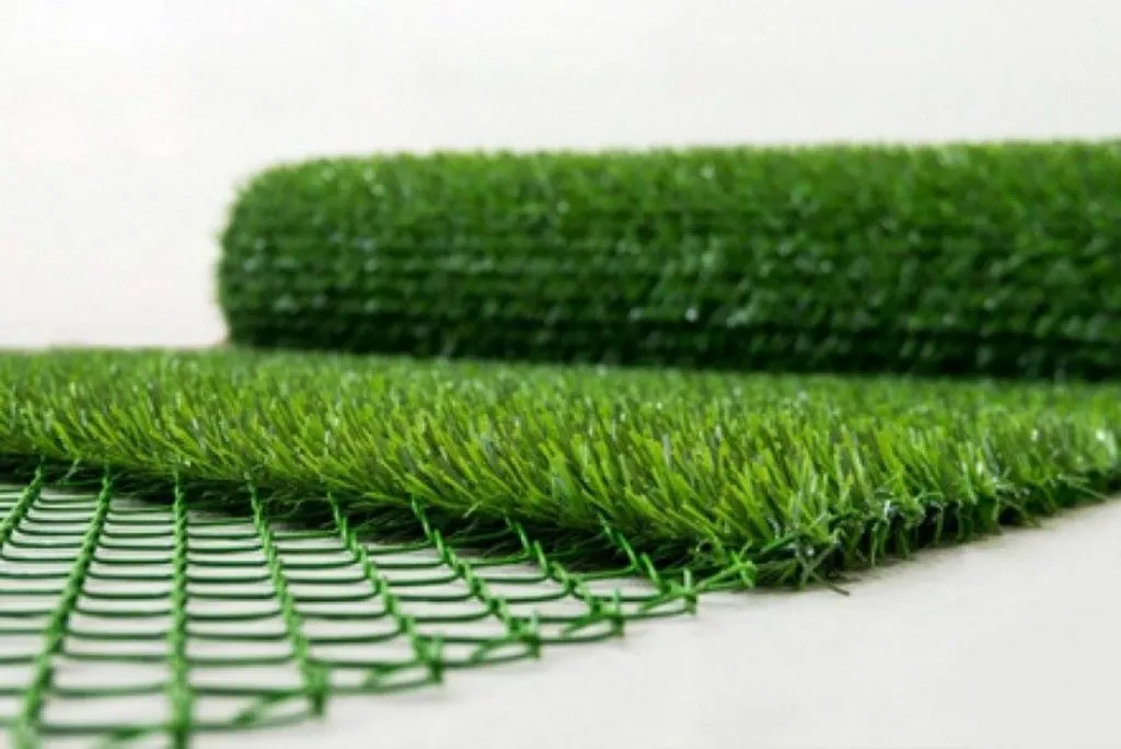 grass fence wall