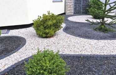 How to Choose the Most Suitable Paving Stones for Your Garden